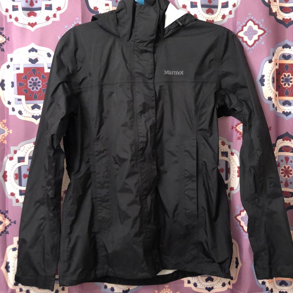 Marmot Rain Coat/ Wind Breaker